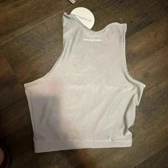 NWT BOOHOO  REFLECTIVE ACTIVE SUPPORT CROP TOP 6 - Picture 4 of 6